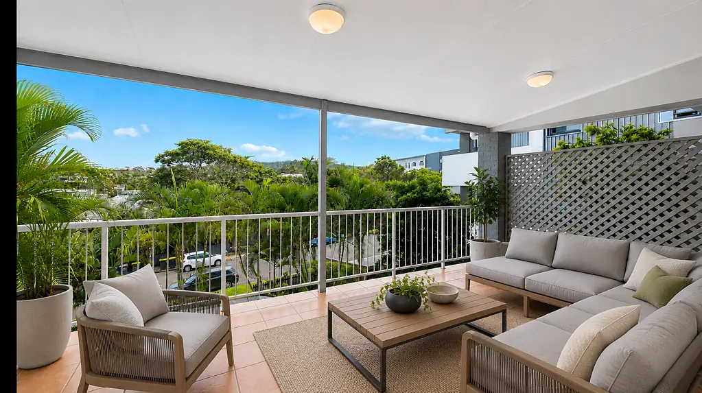 Convenient and peaceful Indooroopilly Living