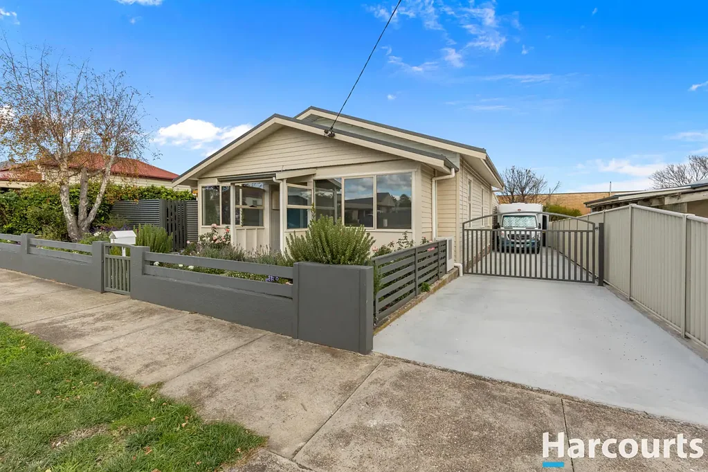 Charming 3-Bedroom Cottage