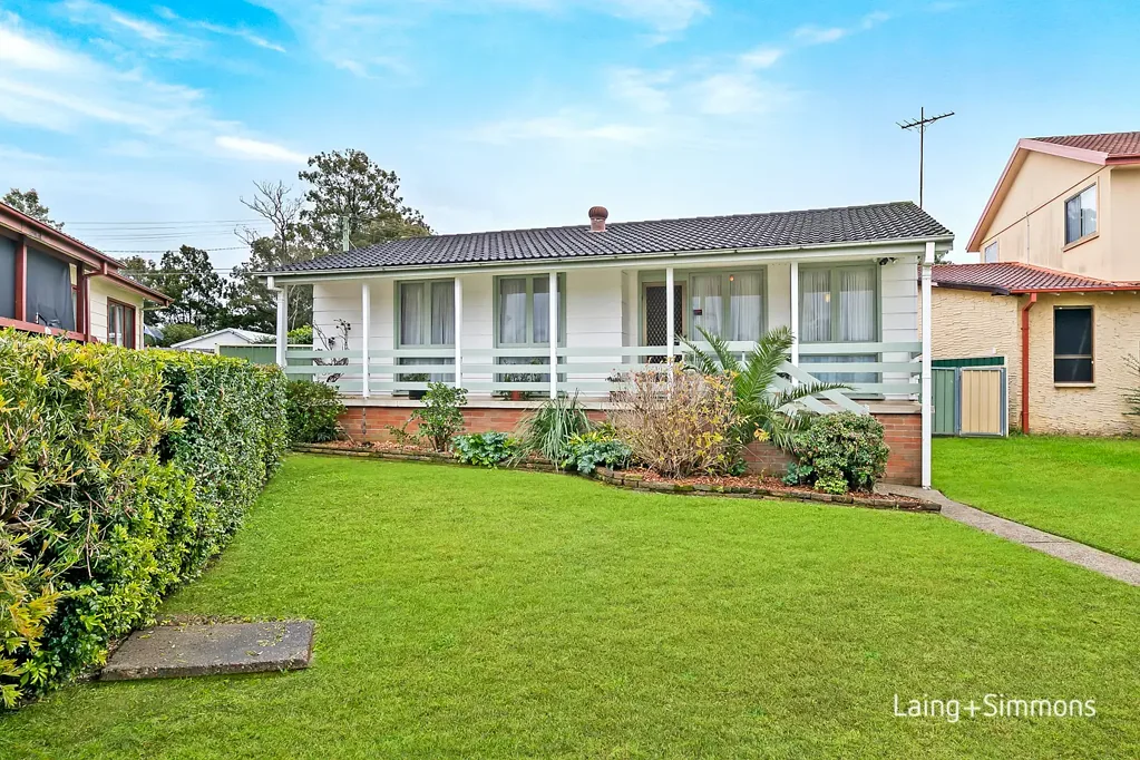 Willmot 3Zimmer Immaculately presented home set on a flawlessly landscaped 569sqm parcel
