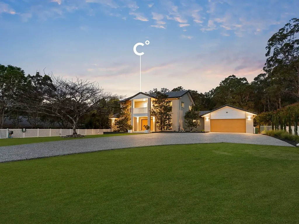 Mount Nathan 5部屋 EXECUTIVE FAMILY HOME SET ON PRIZED HALF ACRE ALLOTMENT