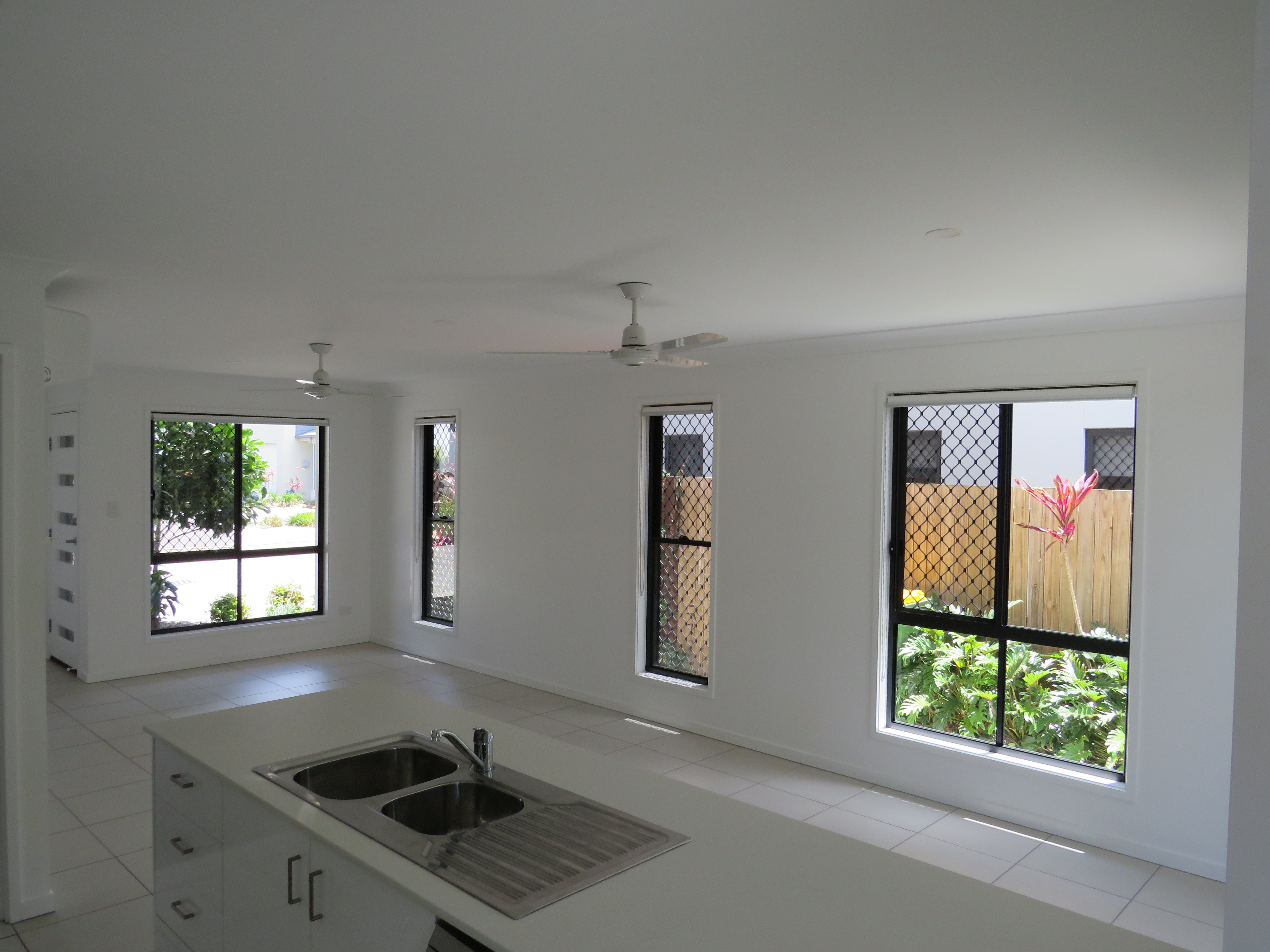 44 HIGHGROVE ST, THORNLANDS QLD 4164, 0 habitaciones, 0 baños, Townhouse