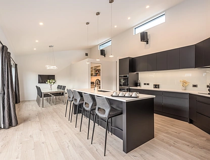 14 Willowview Drive, Redwood, 4 Kuwarto, 3 Banyo, House