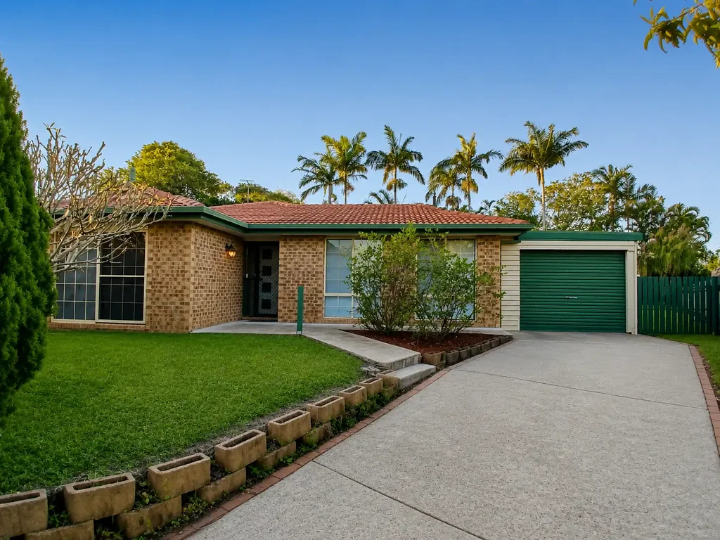 17 Plimsoll Court, Caboolture South, QLD 4510