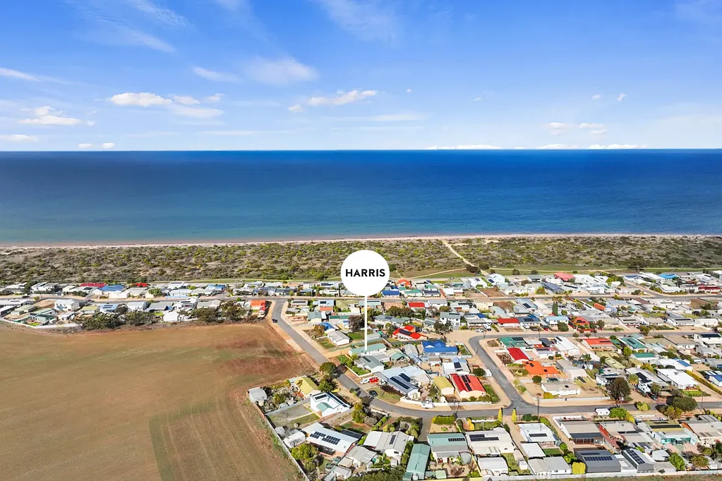 8 Allen Road, Tiddy Widdy Beach, SA 5571