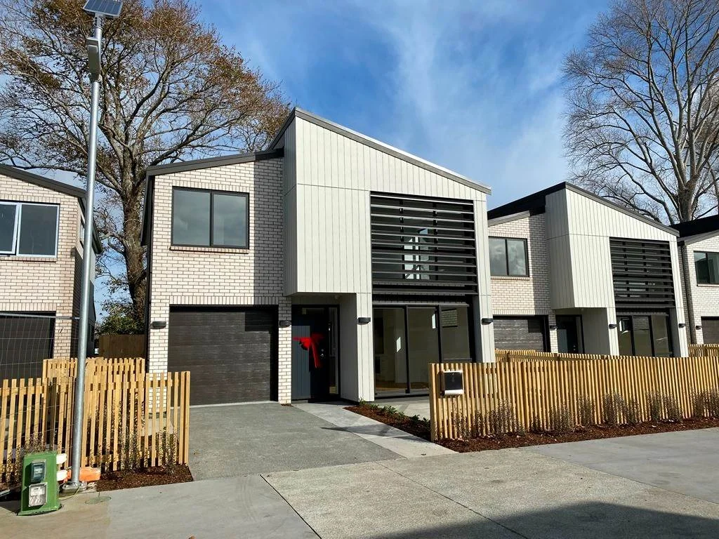 Comfortable And Modern Family Home