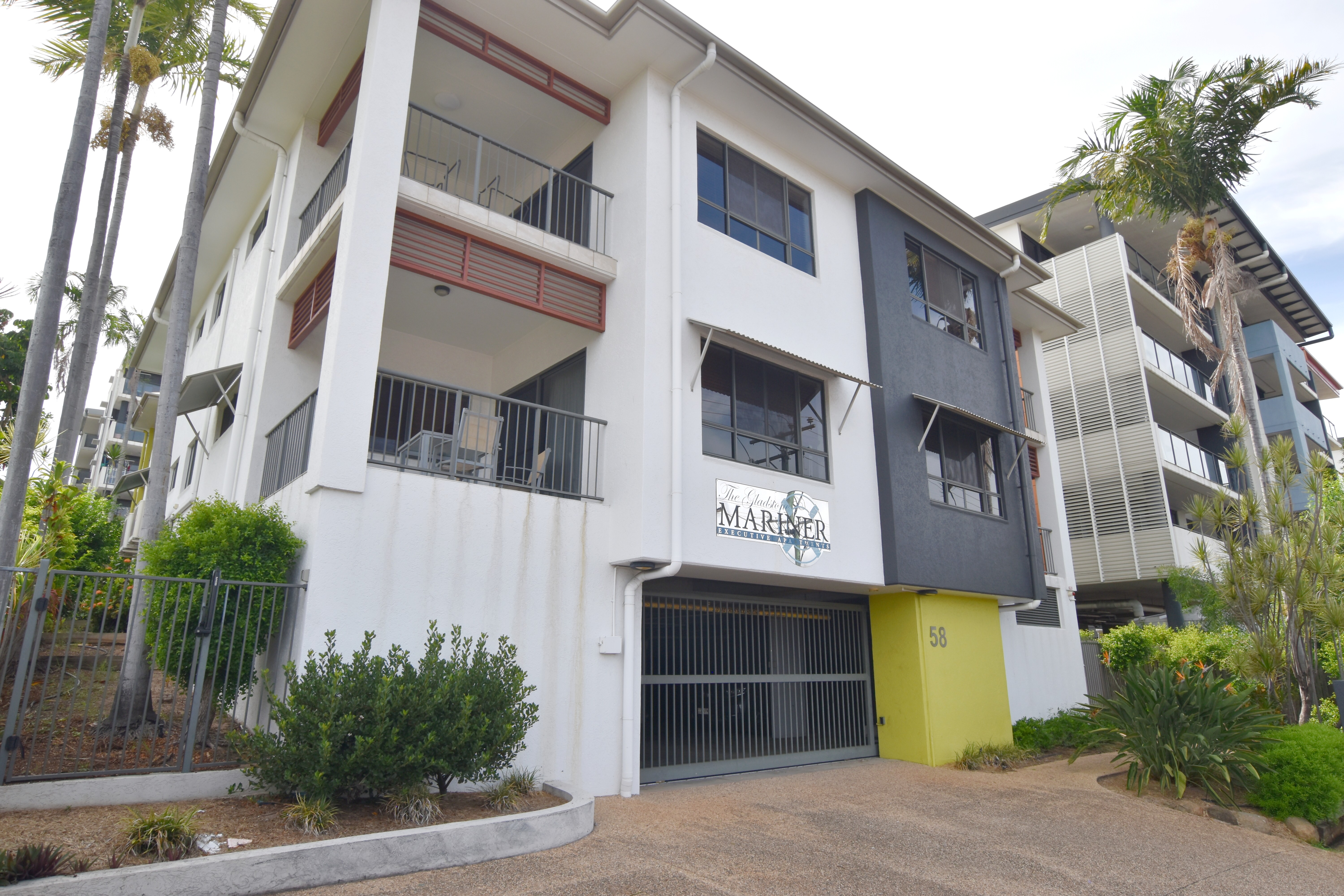 GLADSTONE MARINER FLAT 8 58 GLENLYON ST, GLADSTONE CENTRAL QLD 4680, 0 कमरे, 0 बाथरूम, Unit