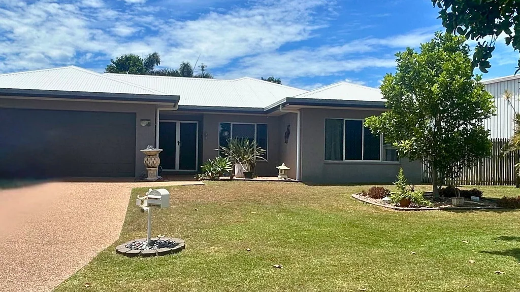 7 Seabrook Circuit, Bushland Beach, QLD 4818