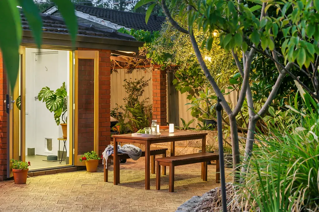 4 Glendale Avenue, Hamersley, WA 6022