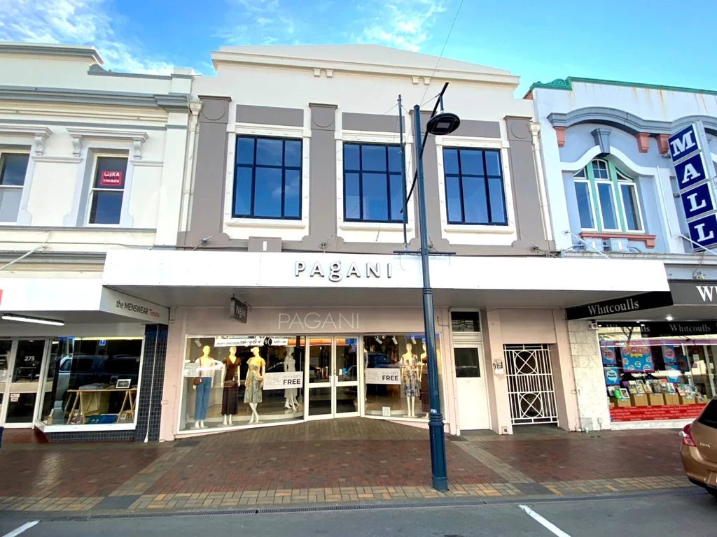 Timaru Central Invest or move in - your choice
