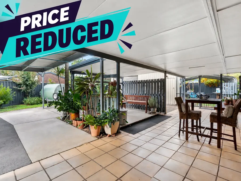 Beachmere 3कमरा SELLERS HAVE THE MOVING TRUCK READY! - PRICE REDUCED