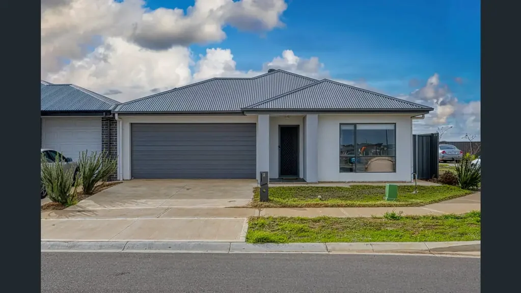 Modern & Spacious 4-Bedroom Family Home | Stylish Living in a Convenient Location