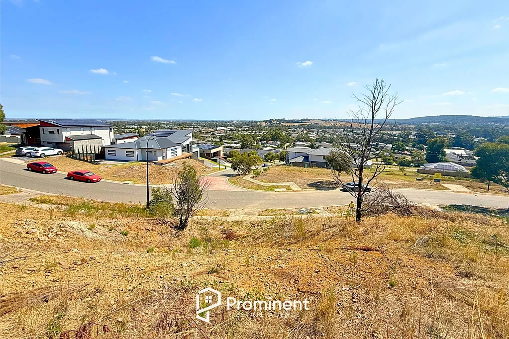 Pakenham  Prime Land with Spectacular Views  The Ideal Foundation for Your Dream Home.