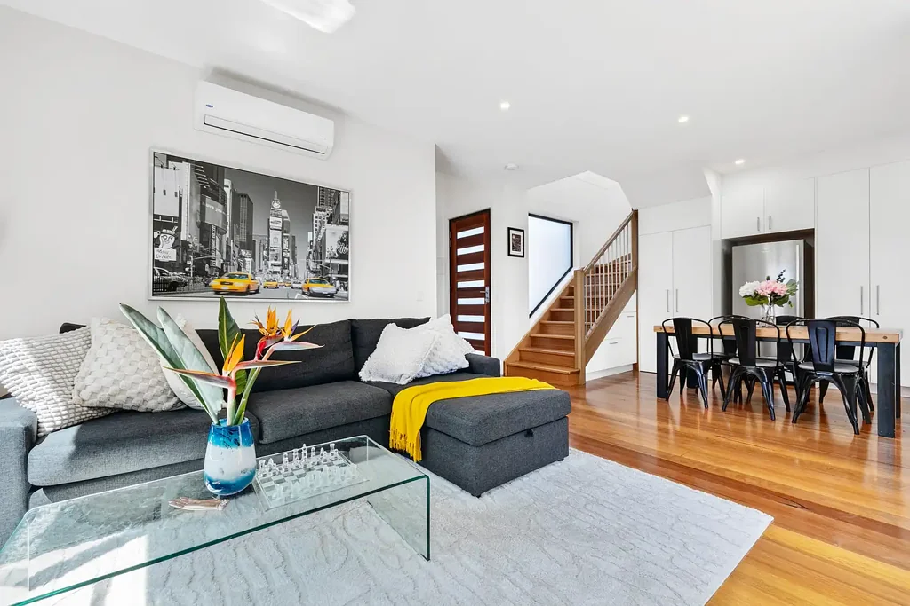 2/11 Nioka Street, Chadstone, VIC 3148