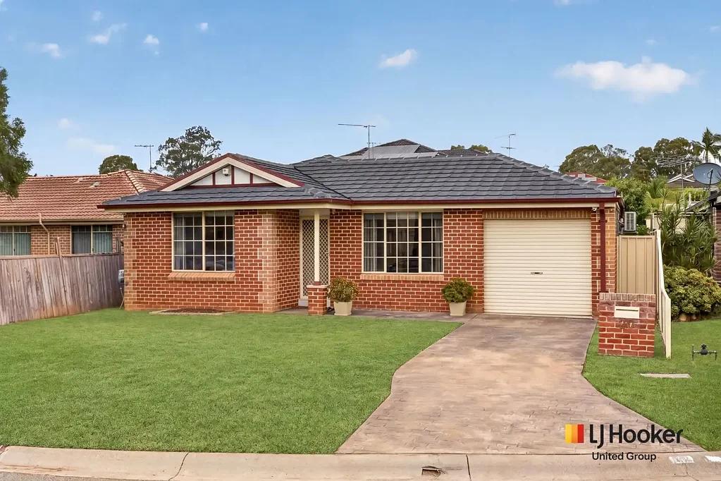 20 Slessor Road, Casula, NSW 2170