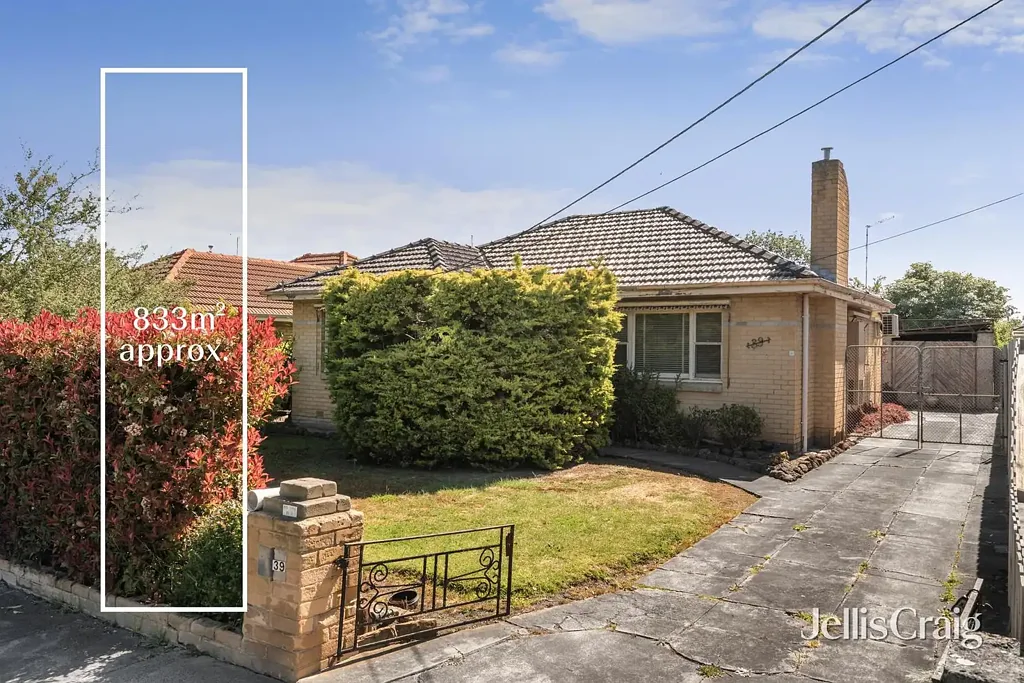 Bentleigh East 3 Slaapkamer Prime opportunity in GRZ1 zone