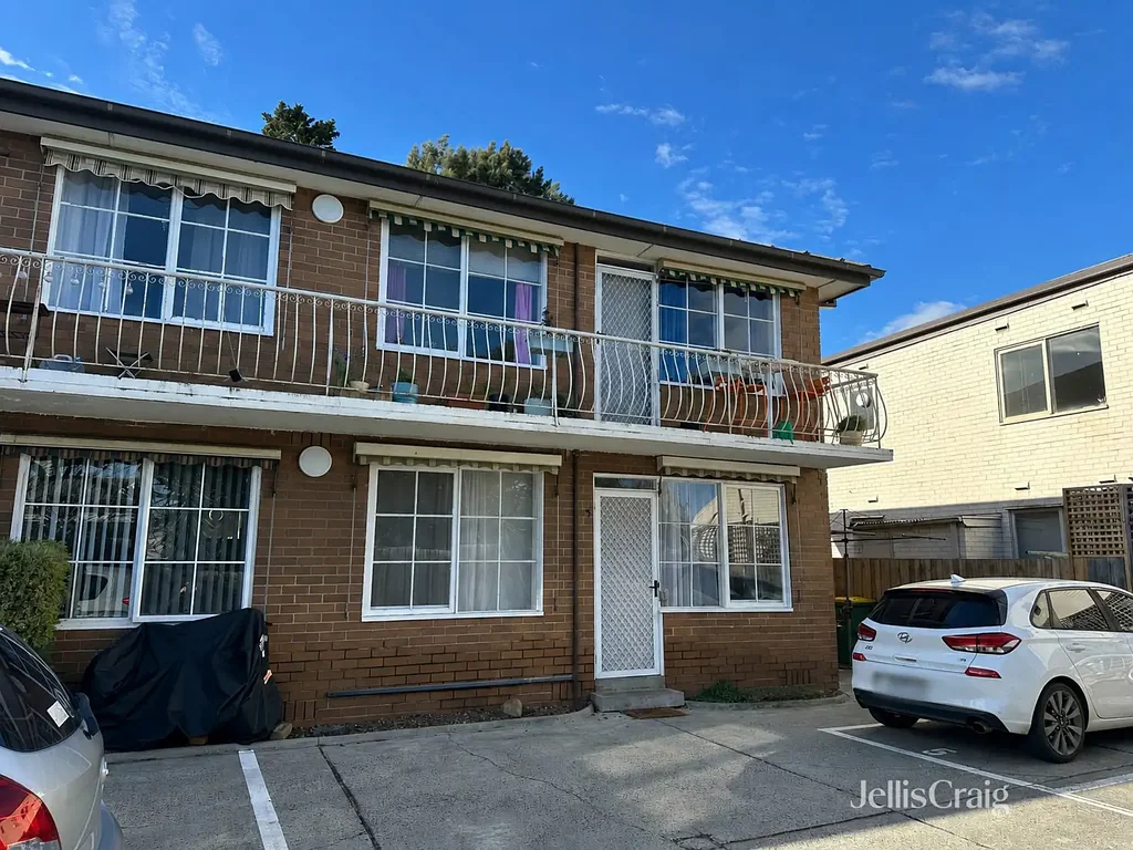 Conveniently Located One-Bedroom Apartment