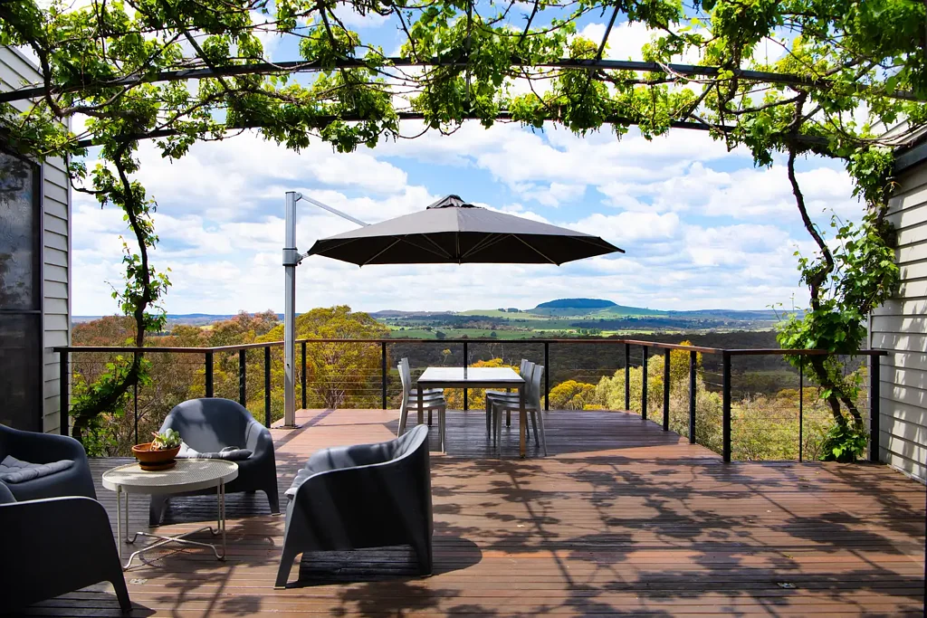 Yandoit 4બેડરૂમ A secluded, architect-designed country retreat with panoramic views