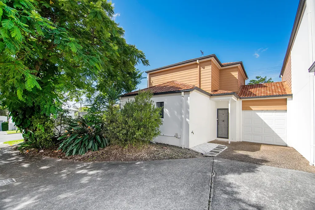 Your Perfect Southport Townhouse Awaits