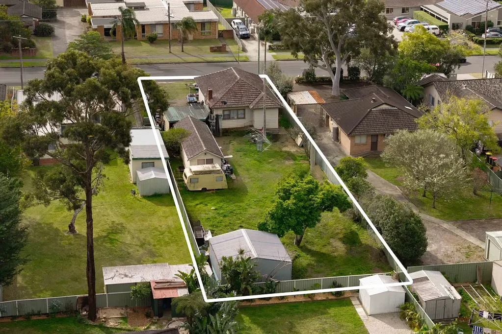 North Nowra 3房  AUCTION – PRIME R3 DEVELOPMENT OPPORTUNITY IN NORTH NOWRA