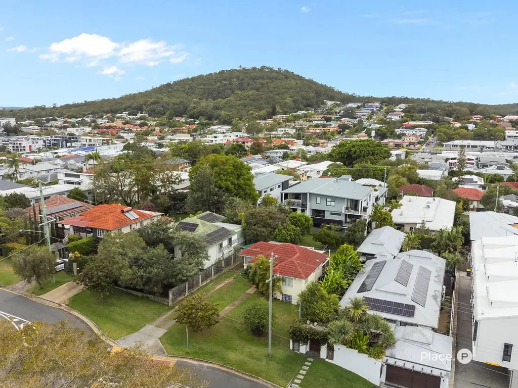 Mount Gravatt East 2غرفة نوم Charming Post-War Home with Endless Potential