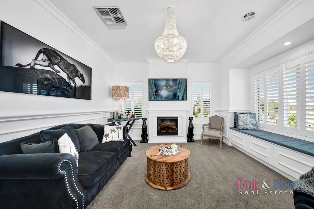 Rockbank 4Moenga Resort-Style Luxury Living in the Heart of Rockbank | First Single-Storey Home withPool in the Area