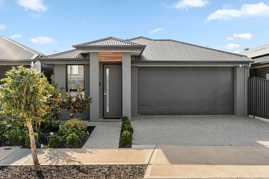 Findon 3房  Ease, Entertaining & Convenience in Findon.