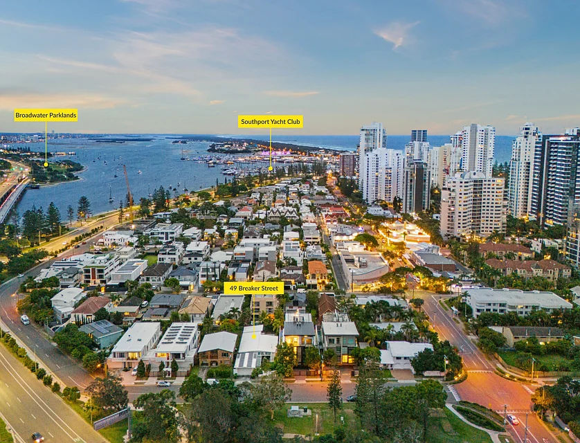 49 Breaker Street, Main Beach, QLD 4217, 3部屋, 3バスルーム, House