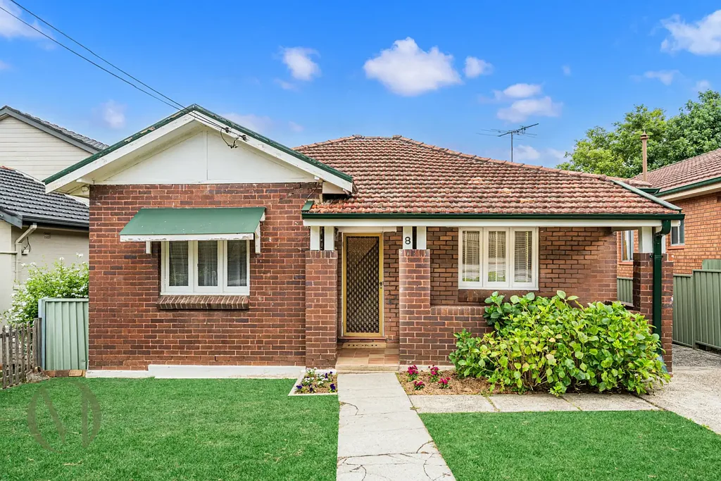 Ryde 4ห้องนอน First Time Offered in Over 60 Years - Original Double Brick Classic on 897.9sqm with Endless Future Potential