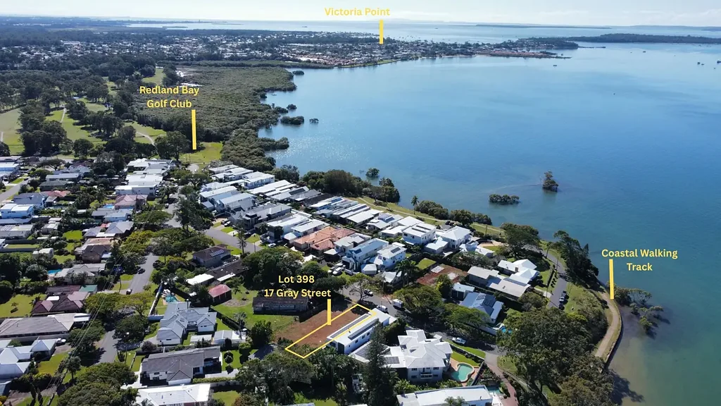 Redland Bay Recent Price drop. YOUR DREAM SPOT AWAITS STEPS TO WATER, GOLF, SHOPS