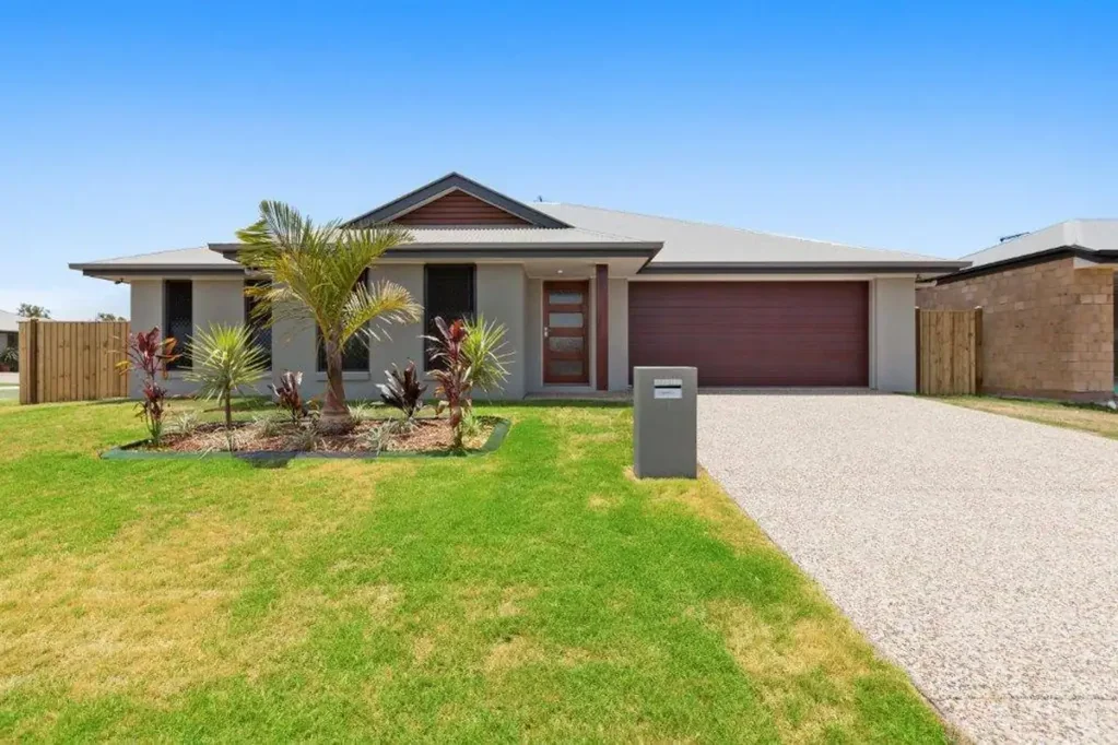 Caboolture 4બેડરૂમ Big Home. Big Block. Exceptional Value.