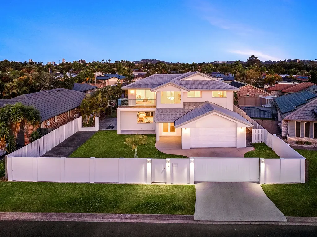 5 Thornleigh Crescent, Varsity Lakes, QLD 4227