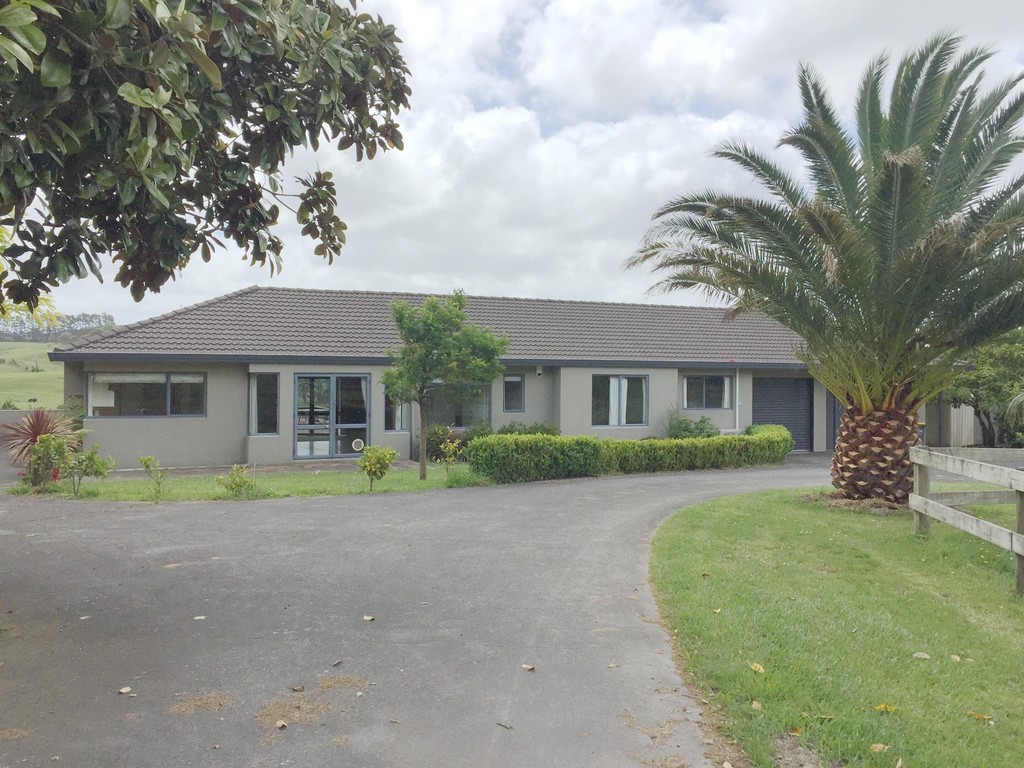 202 Fred Taylor Drive, Whenuapai, Auckland - Waitakere, 4房, 2浴