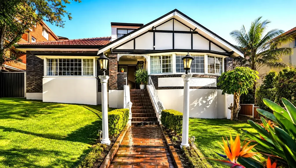 Spacious Freestanding House - DEPOSIT PAID
