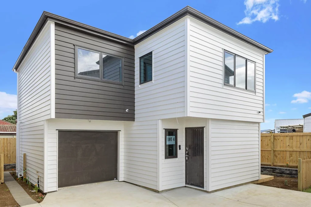 4/68 Maplesden Drive, Clendon Park, Manukau City, Auckland