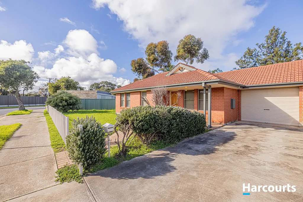 Seaton 2 Bedroom Torrens titled, street frontage, easy care grounds. Circa 1996.