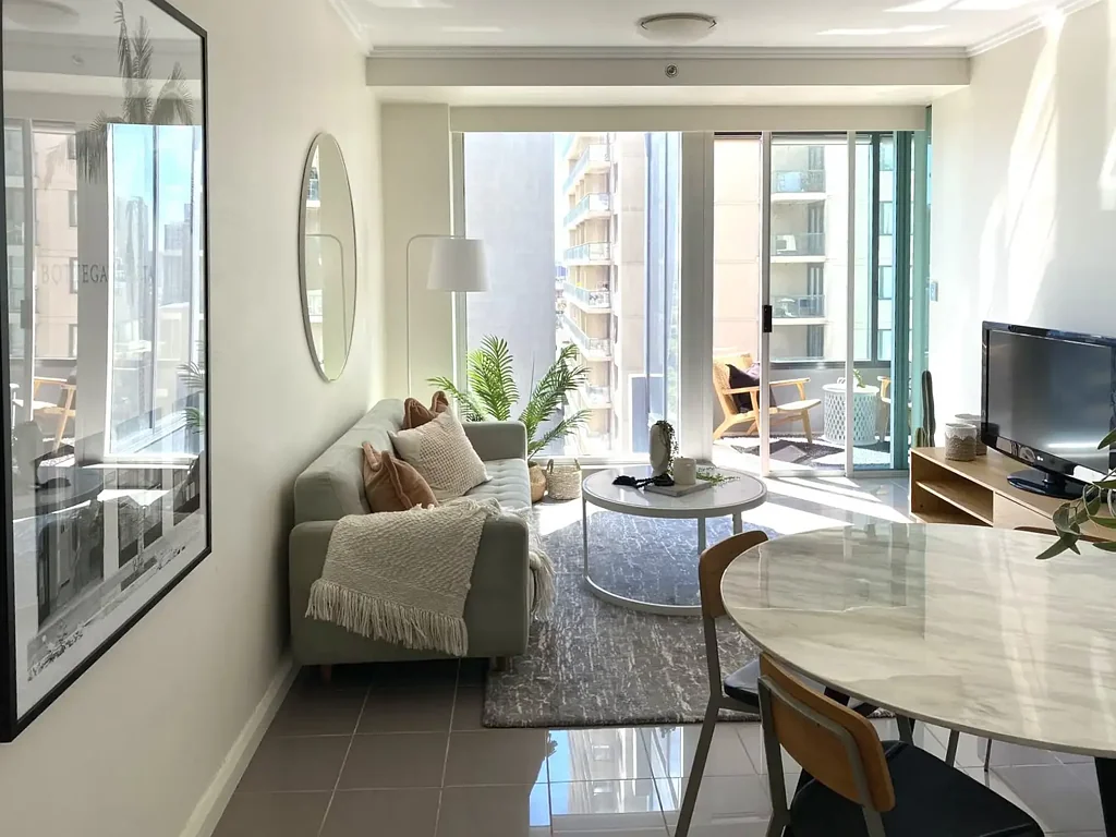 Contemporary Apartment in Prestigious World Tower | Unfurnished