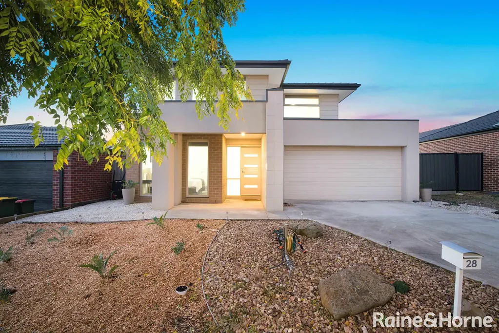Tarneit 4ห้องนอน Beautiful Family Abode in a Prime & Pristine Location .. !