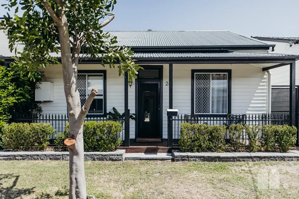24 Robert Street, Wickham, NSW 2293