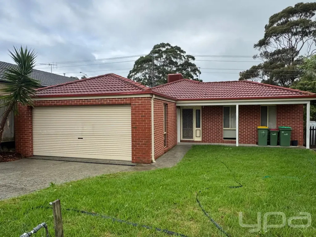 Freshly Renovated Family Home in a Prime Pakenham