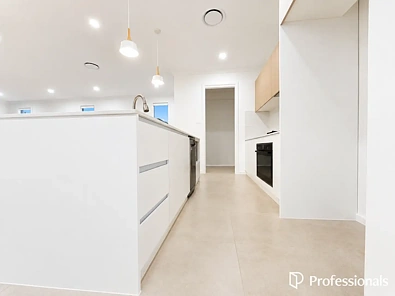 8 Walter Street, Thirlmere, NSW 2572, 4 rūma, 2 rūma horoi, House