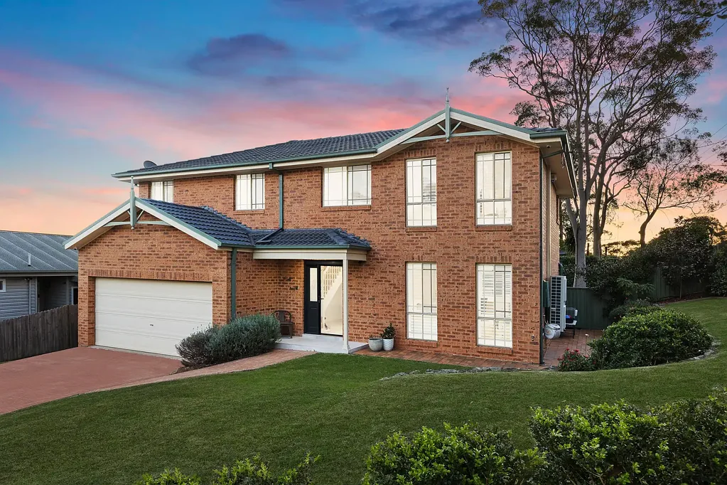 Berowra 4 Bedroom Entertainers Delight