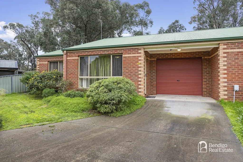Flora Hill 2房  Top Townhouse on a Big Block Will Reward!