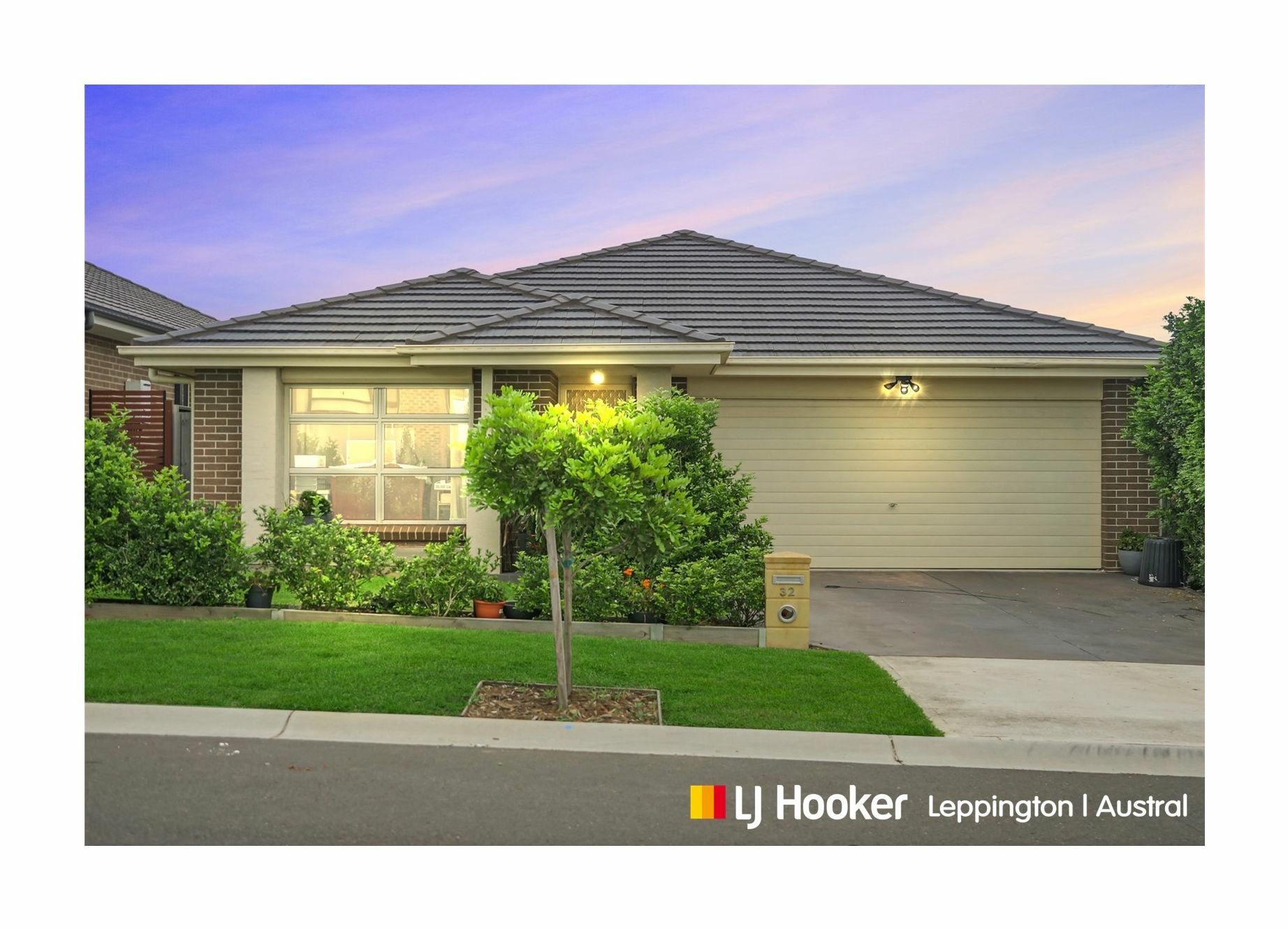 32 BUCKINGHAM LOOP, ORAN PARK NSW 2570, 0部屋, 0バスルーム, House