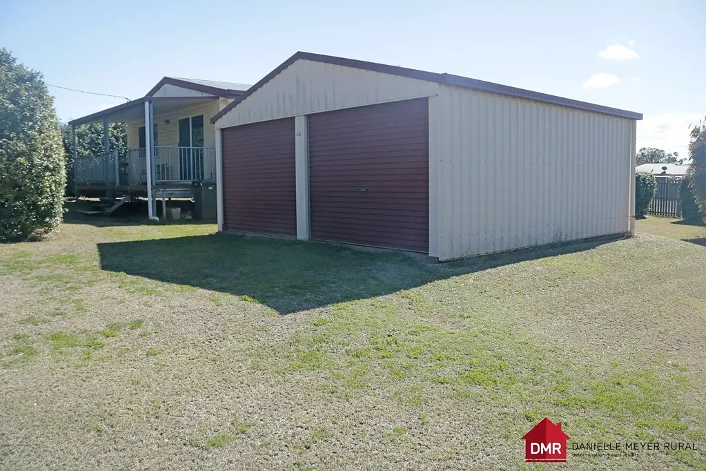 65 Stuart Russell Street, Mundubbera, QLD 4626