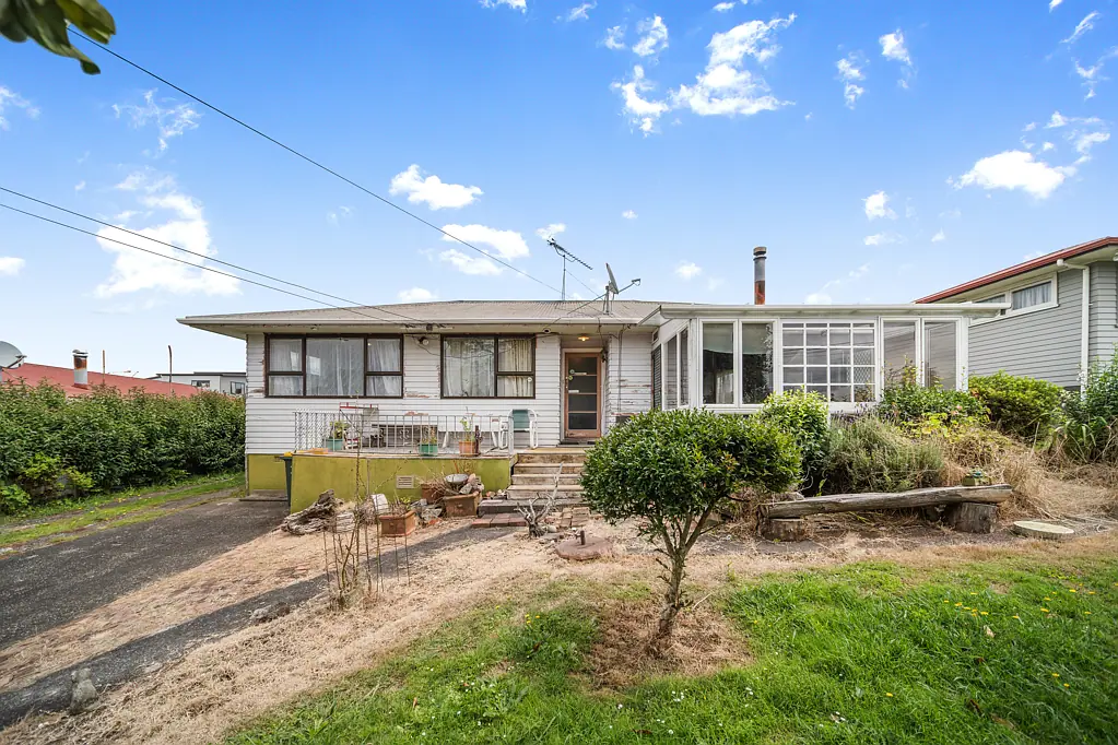 63 Smiths Avenue, Papakura, Auckland