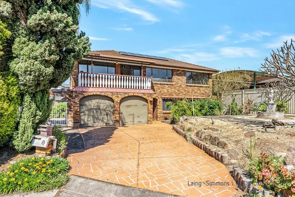 8 Berrigan Place, Bossley Park, NSW 2176