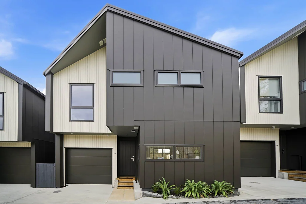 10B Neptune Avenue, Beach Haven, North Shore City, Auckland