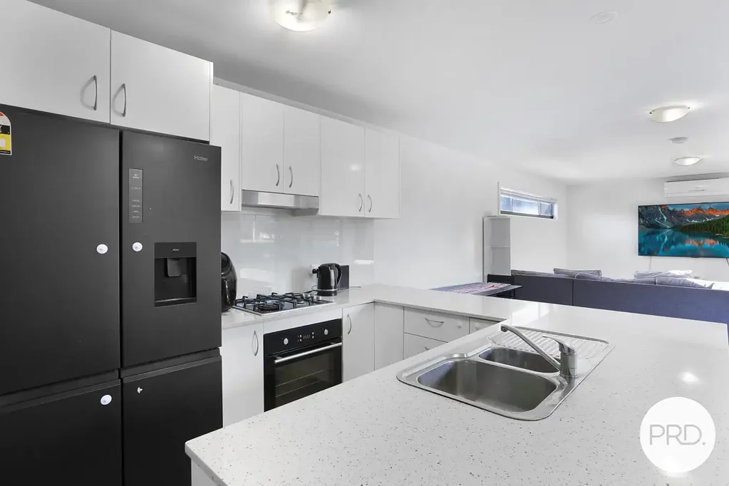Albion Park Rail 4 Slaapkamer Privacy and Convenience