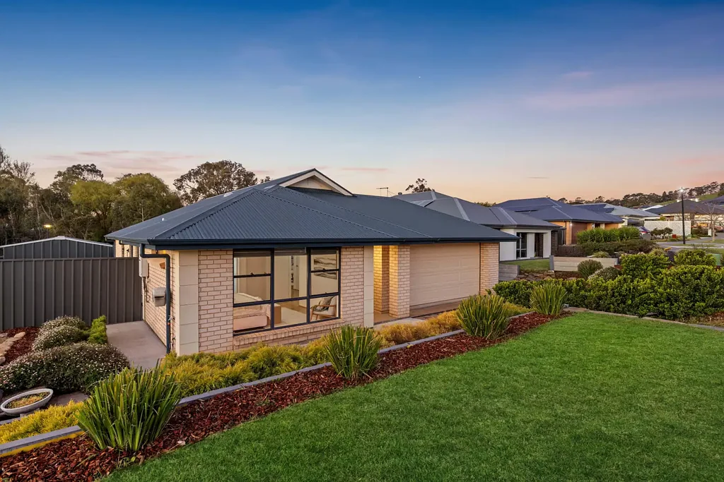 Meadows 4房  Family Living Made Easy in a Peaceful Location