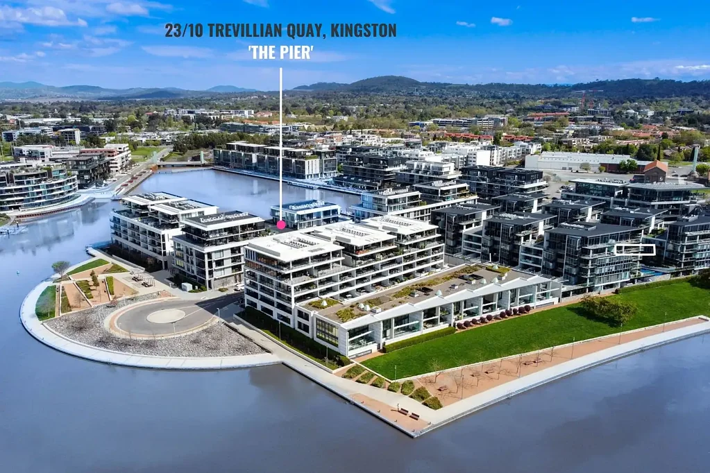 Kingston 3બેડરૂમ Architectural Elegance on the Waterfront
